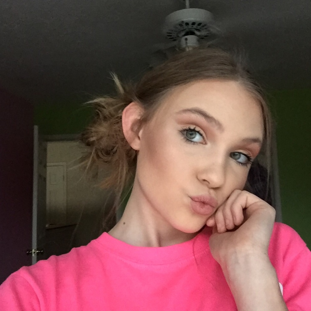 Meet your Posher, Sarah